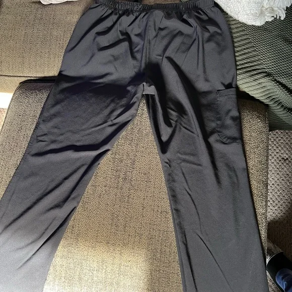 Skechers Women’s Black Scrub Pants - Picture 4 of 7